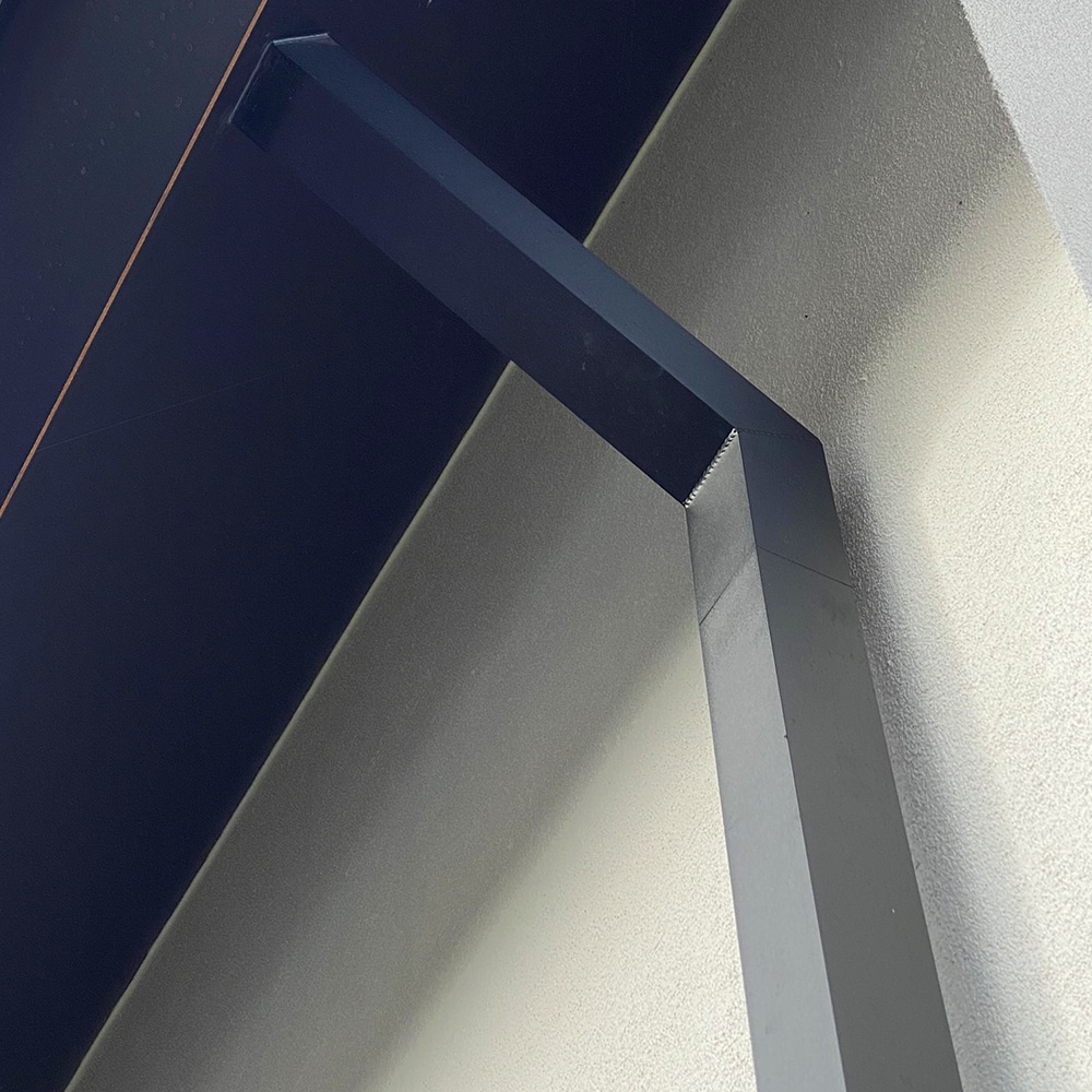 Aluminium sprongstuk set 80x80mm 2 bochten (sprong max. 100cm) - RAL 9005 fijnstructuur